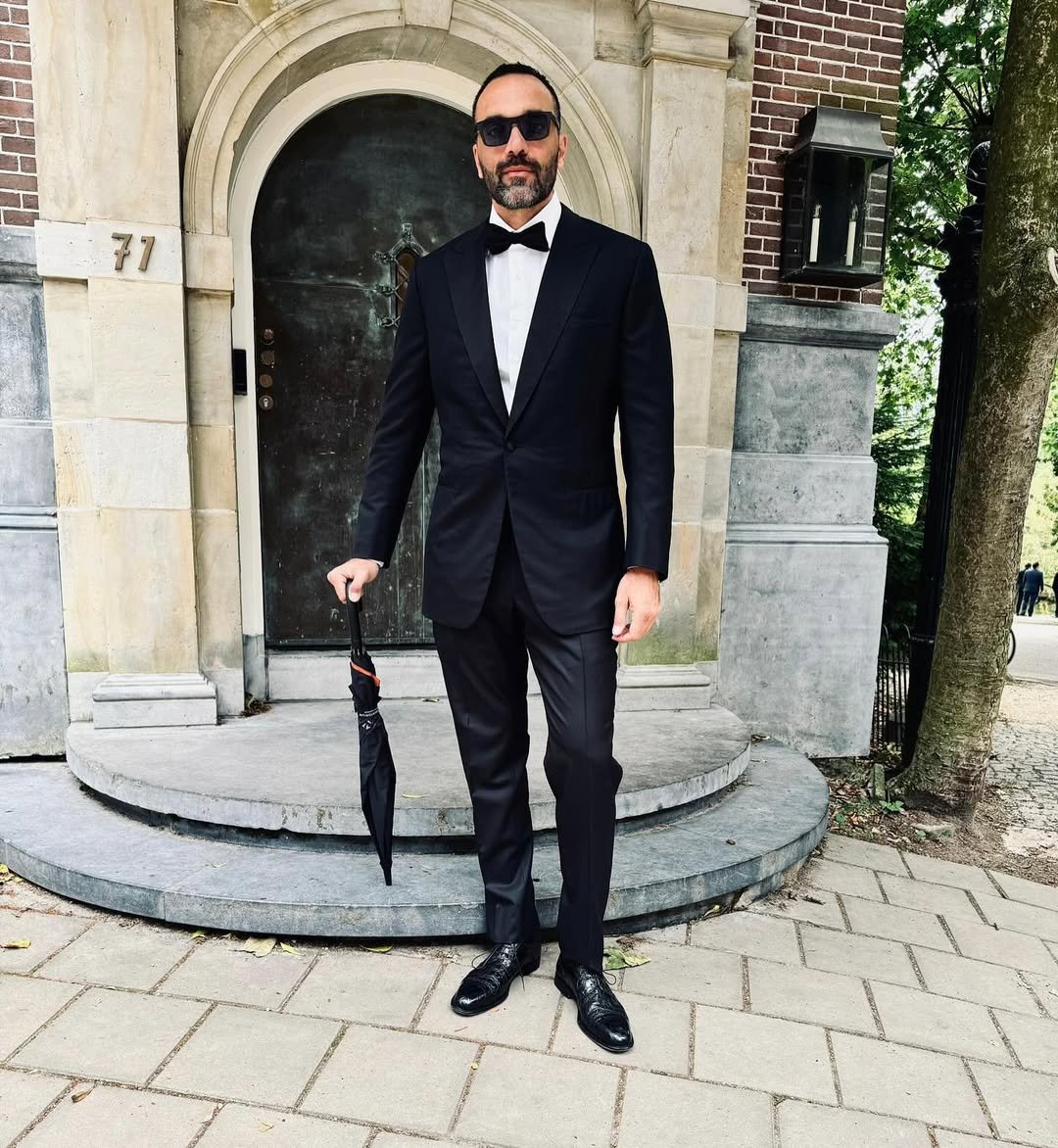 Ion Alexandru Țiriac este primul copil al lui Ion Țiriac. El s-a născut din relația cu Mikette von Issenberg