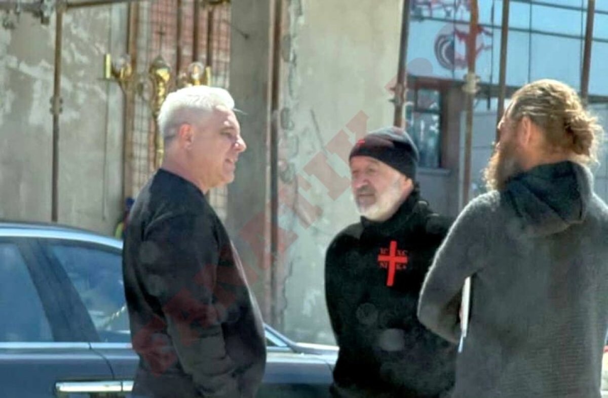 Foto 1/3