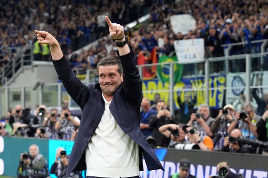 Surpriză! Gică Hagi a vrut să îl aducă pe Cristi Chivu la Farul: ”L-am ofertat!”