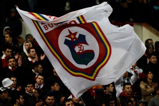 Moment istoric: Dinamo are o nouă siglă! Fanii sunt revoltați: ”Vă bateți joc de noi?!”