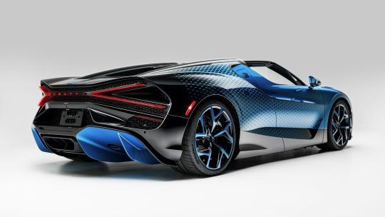 ”Libelula” W16 Mistral, bijuteria unicat a celor de la Bugatti