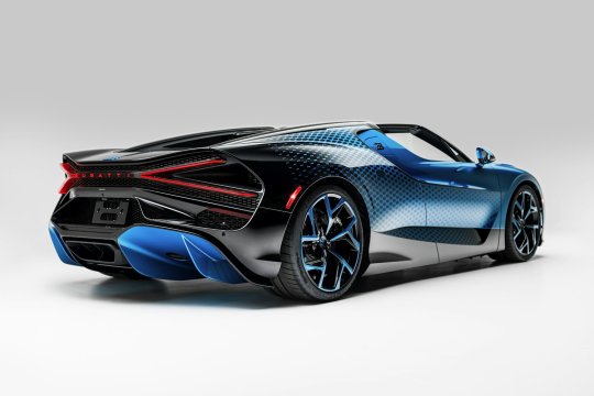 ”Libelula” W16 Mistral, bijuteria unicat a celor de la Bugatti