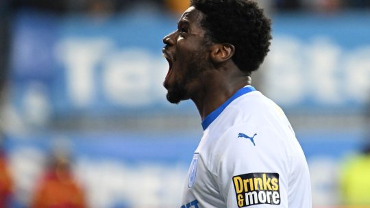 Steven Nsimba, ținta mesajelor rasiste după golul victoriei cu Dinamo! Reacția clubului oltean
