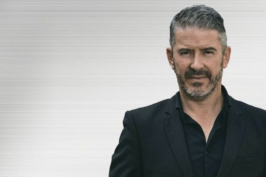 În mâinile lui stă totul! Omul care trebuie să salveze sufletul Stellantis