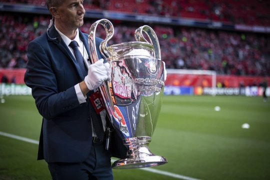 Atac frontal după Bayern - PSG 1-1: ”În Liga Campionilor nu mai are nicio legătură fotbalul! Totul e doar despre bani”