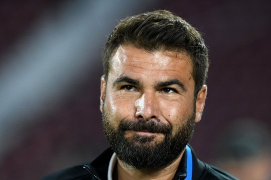 Adrian Mutu l-a pus ”la colț” pe jucătorul din SuperLiga pentru care s-au pus pe masă 7.000.000 de euro: ”Mari probleme de caracter. I-aș zice niște lucruri care nu pot fi spuse la TV”