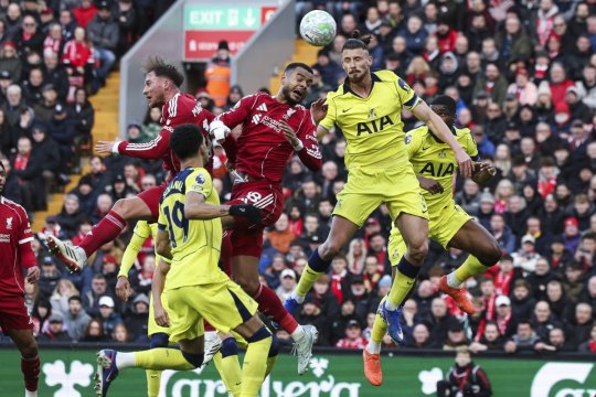 Radu Drăgușin pleacă de la Tottenham, dar rămâne în Premier League! Destinație-surpriză pentru internaționalul român