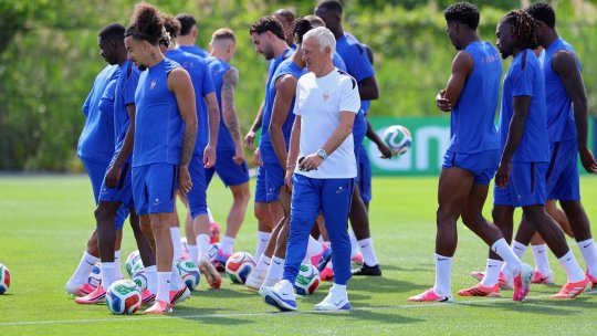Franța - Senegal, de la 22:00, pe iAMsport.ro. Vicecampioana mondială intră în scenă!