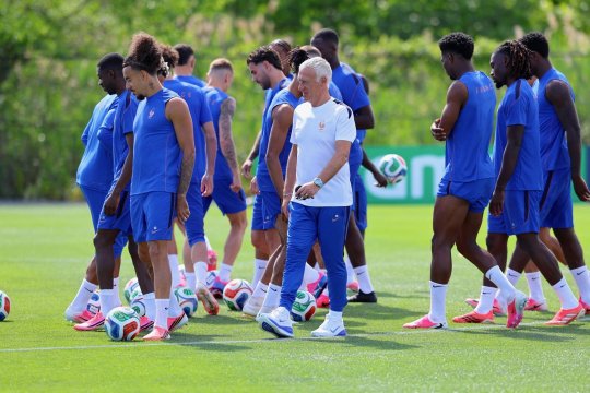 Franța - Senegal, de la 22:00, pe iAMsport.ro. Vicecampioana mondială intră în scenă!