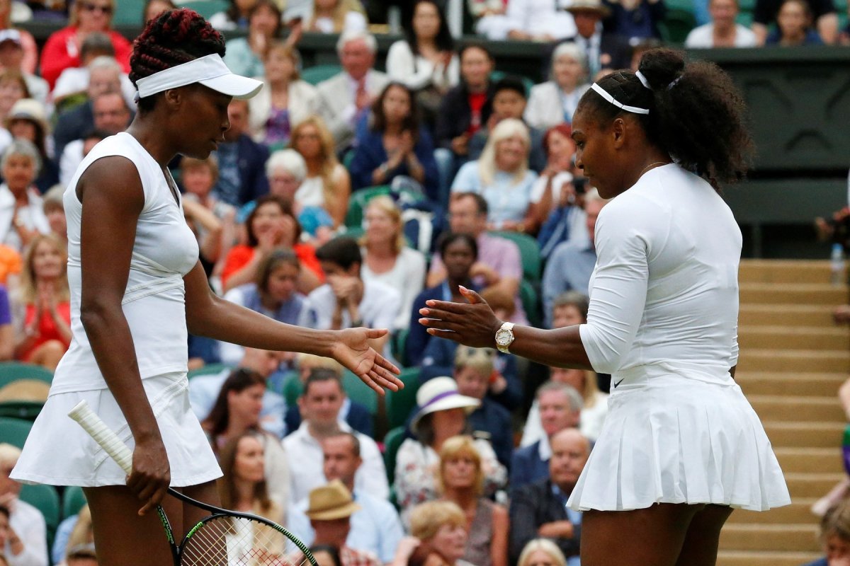 Venus și Serena Williams au făcut peste 130 milioane de dolari din tenis