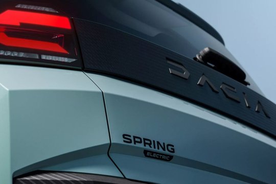 Dacia confirmă oficial a doua generație Spring. Produsă în Europa, preț sub 18.000 de euro