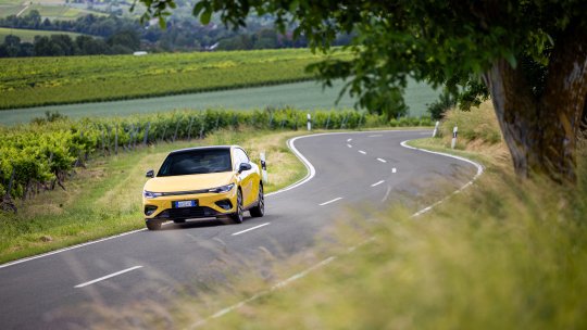 Leapmotor B05 propune mobilitate electrică, dar și emoție