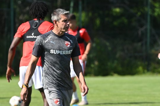 Dinamo, victorie la debutul lui Nuno Campos în primul amical al verii. Ce a observat antrenorul portughez