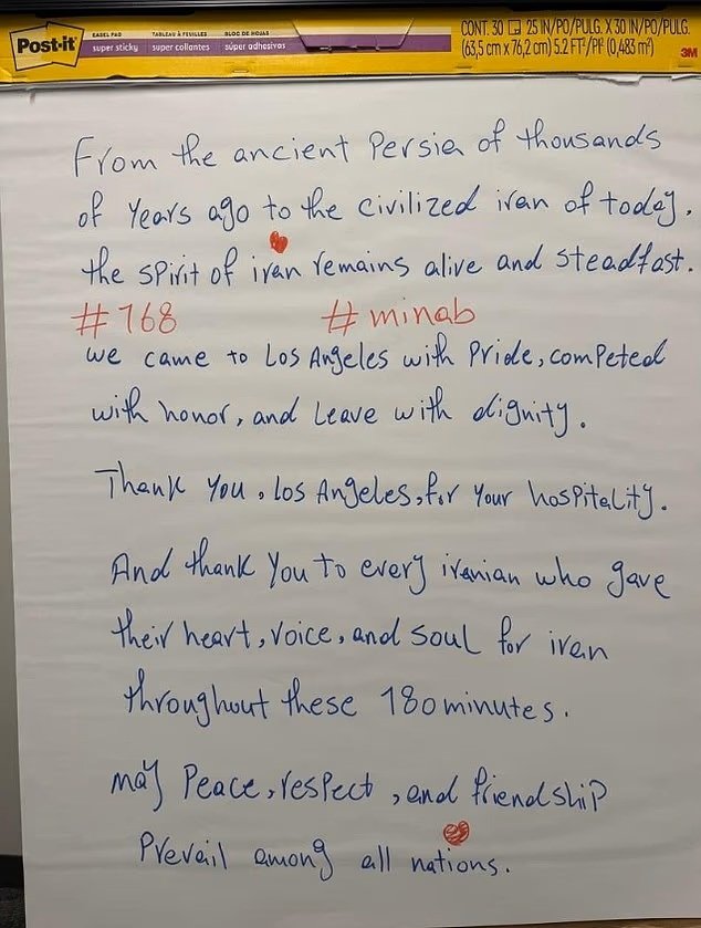 Scrisoarea lăsată de iranieni în vestiarului stadionului din Los Angeles