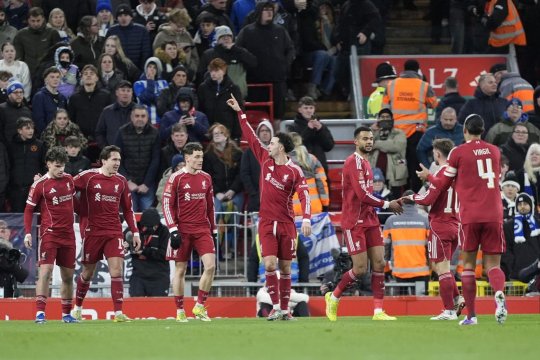Bătăi de cap pentru Cristi Chivu: Liverpool a refuzat oferta de 25.000.000 de euro pentru fotbalistul dorit de Inter