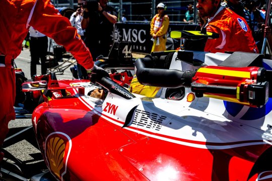 Ferrari vine cu noul motor în Austria