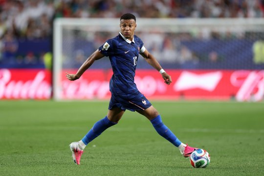 Norvegia - Franța și Senegal - Irak, de la 22:00, pe iAMsport.ro. Haaland și Mbappe, duel direct pentru primul loc în grupă!