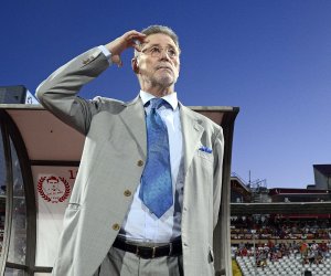 Cornel Dinu și conflictul care l-a costat titlul de ”Antrenorul secolului” în fotbalul românesc: ”Ce stau să-ți explic ție? Tu oricum nu înțelegi”
