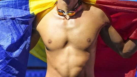David Popovici a făcut show la Roma! Reacția campionului după aurul de la 200 m liber: ”Nu vreau să spun că a fost ușor”