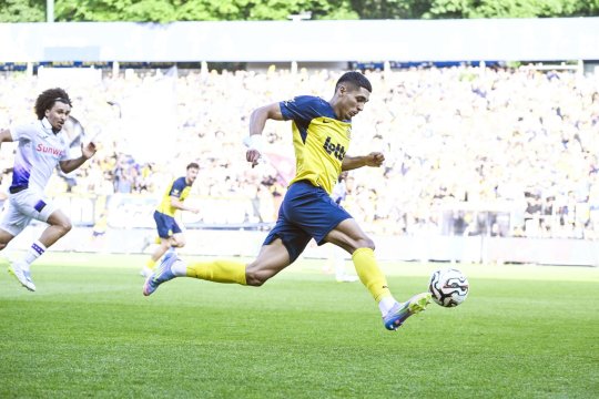 Inter îi îndeplinește dorințele lui Cristi Chivu și negociază transferul de 20.000.000€