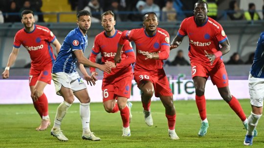 ”Cel mai bun mijlocaș din România” ar putea pleca de la FCSB pentru doar 500.000 de euro. Cinci echipe sunt interesate