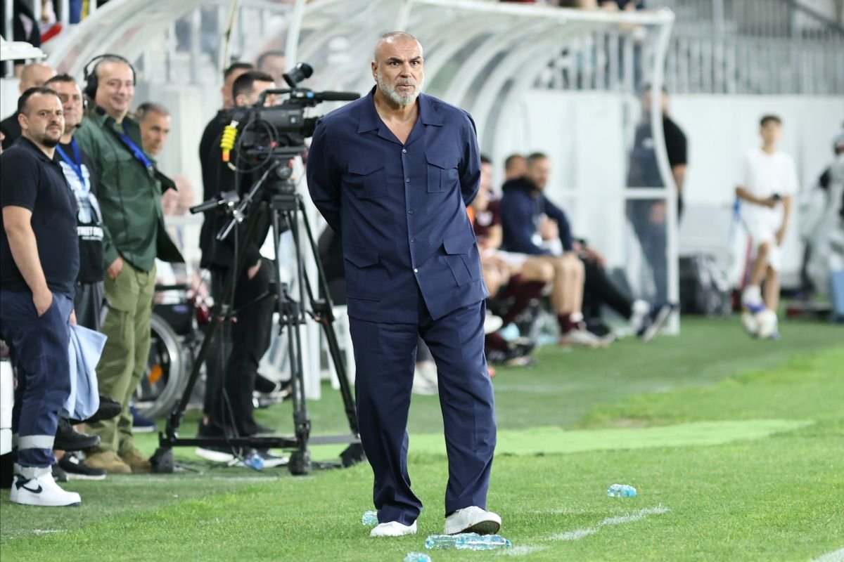 Cosmin Olăroiu își investește banii câștigați din fotbal în mai multe domenii