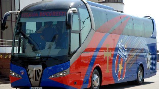 Fotbalistul de la FCSB a creat panică la echipă! A împrumutat mașina de lux a unui coechipier și a făcut accident chiar înainte de meci