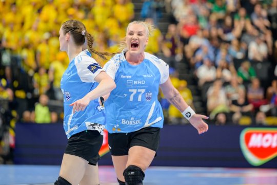 CSM București a câștigat fără probleme bronzul în Champions League! Crina Pintea: ”Mai am un an. Acesta era visul suprem”