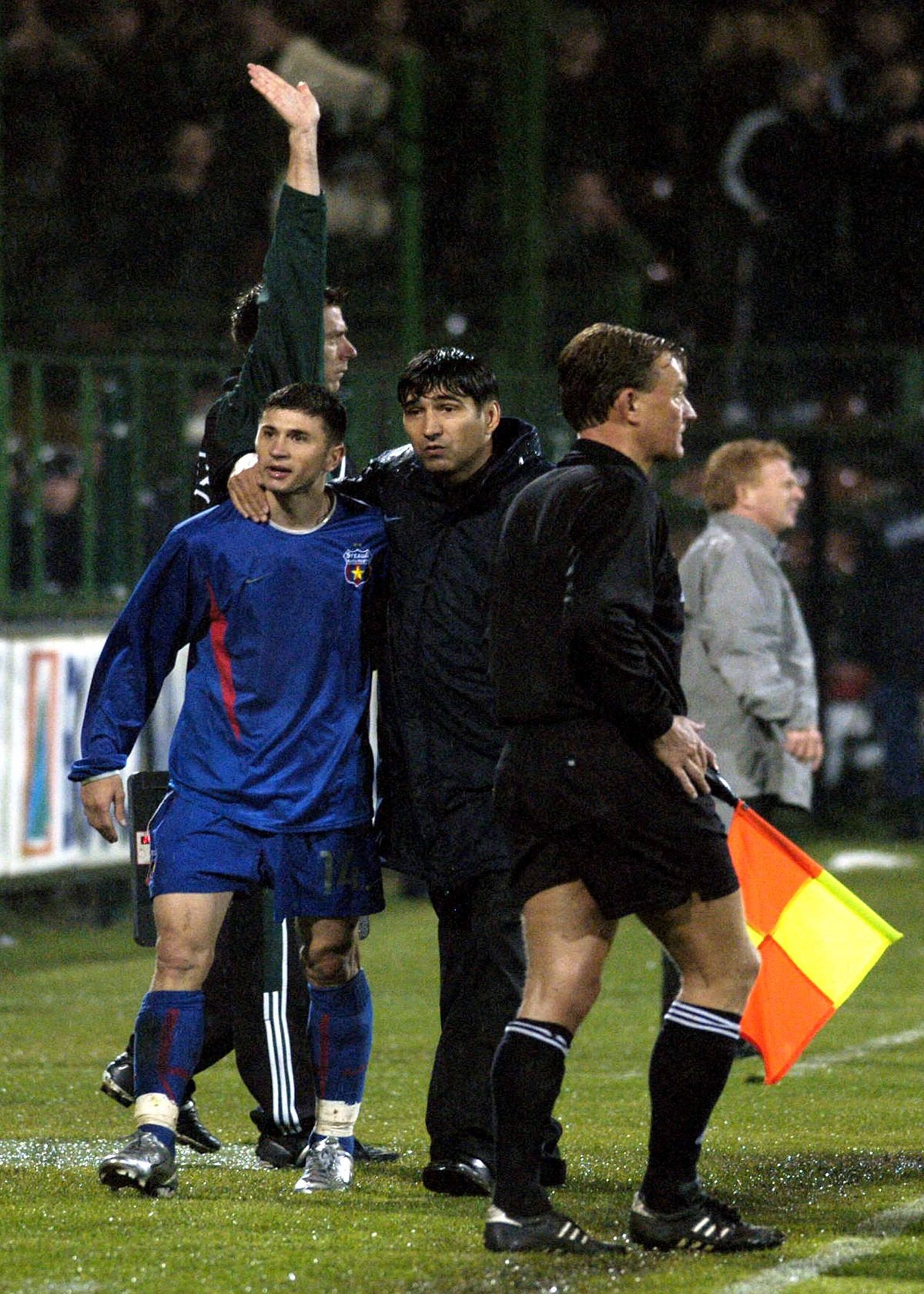 Victor Pițurcă a încercat să-l ferească pe Claudiu Răducanu de belele