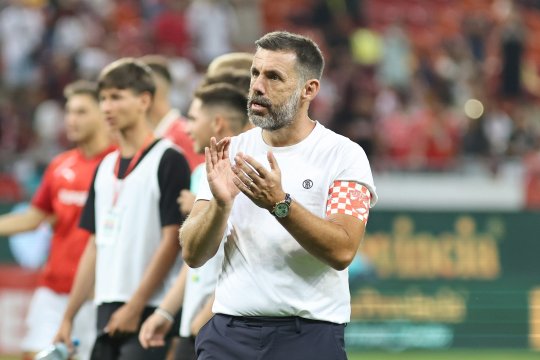 S-a despărțit de Dinamo în vara trecută și acum ar putea ajunge la noua echipă a lui Kopic: ”Își caută casă în Emirate”
