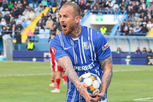 Scandal la pauza meciului Dinamo - Farul! Alibec a fost eliminat în urma unui conflict cu Opruț și Armstrong