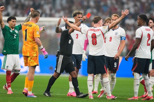 Lovitură pentru Tuchel: jucătorul Angliei, suspendat două meciuri!