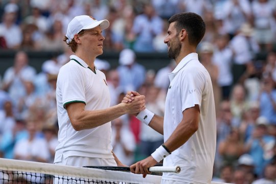 Jannik Sinner l-a demolat pe Novak Djokovic și s-a calificat în finala de la Wimbledon! Liderul mondial se va duela cu Alexander Zverev