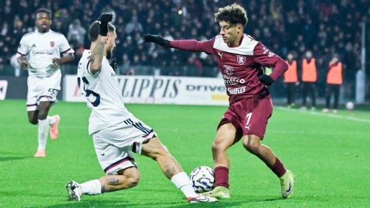 Dinamo pregătește încă un transfer! ”Câinii” negociază pentru o ”extremă” cu 17 contribuții decisive în sezonul trecut