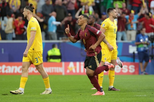 Manchester United urmează să anunțe transferurile: plătește 85.000.000 de lire pentru doi jucători de la rivale!