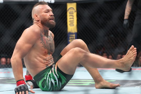 McGregor urmează să se opereze, dar nu renunță la revenirea în ring: ”Mai am o ultimă luptă!”