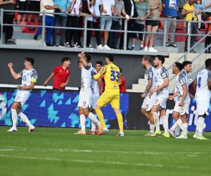 Un club de tradiție din fotbalul românesc, ”clonat” cu discreție. Șeful celor două entități: ”Nu am vrut să păcălim pe nimeni”