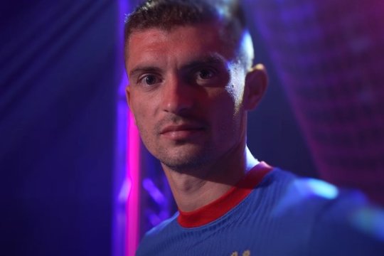 FCSB a lansat noile echipamente pentru sezonul 2026-2027. Cum arată acestea