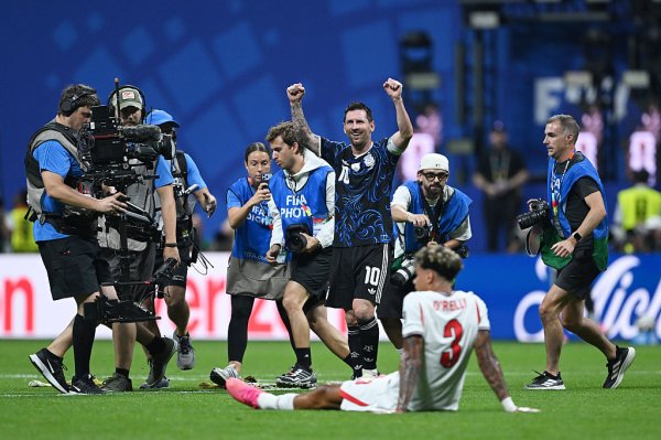 12! Un detaliu greu de imaginat de la Anglia - Argentina 1-2