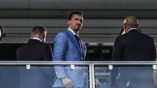 A auzit ce a spus Radu Naum despre Zlatan Ibrahimovic și a răbufnit: ”O mizerie! Ia bani de la televiziunea aia, de asta a zis-o”