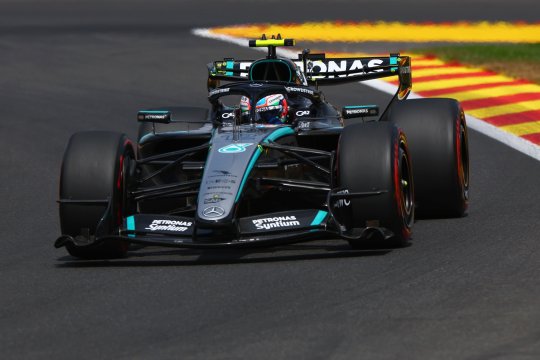 Antonelli, pole-position la Spa!
