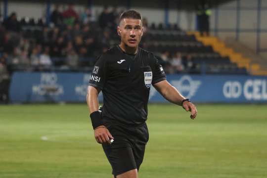 Szabolcs Kovacs, decizie controversată în U Cluj - Farul