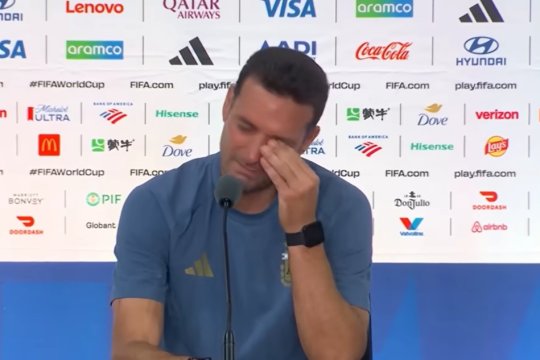 Lionel Scaloni, în lacrimi după finala Campionatului Mondial! Anunțul care zguduie Argentina: ”Voi fi aici până în decembrie, apoi probabil voi pleca”