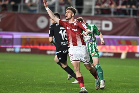 Rapid - Sepsi, de la 21:30, pe iAMsport.ro. Partida care marchează revenirea lui Daniel Pancu pe banca giuleștenilor