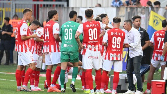 Legenda lui Dinamo nu le dă nicio șansă ”câinilor” la titlu: ”Ești sănătos la cap?!”. Pe ce echipă mizează în lupta pentru campionat: ”Îl ia la pas”