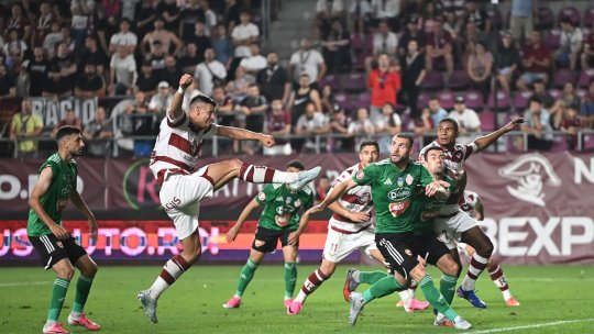 E convins că un jucător important din SuperLiga ar fi cu 7 ani mai bătrân decât în acte: ”Mi se pare ca Temwanjera, sincer!”