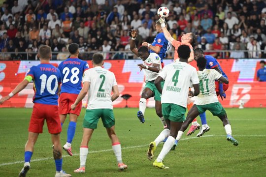 FCSB pleacă din Ghencea după înfrângerea cu Auda! Mihai Stoica: ”Ai văzut cum mirosea pe stadion?”