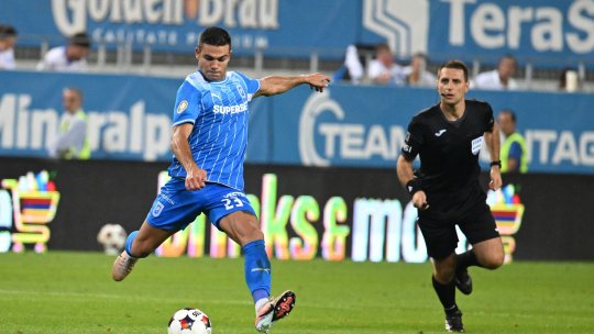 Dinamo - Universitatea Craiova, de la 20:30, pe iAMsport.ro. Meci de gală pe Arcul de Triumf