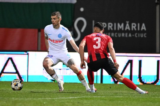 Csikszereda - FCSB, de la 20:30, pe iAMsport.ro. Roș-albaștrii caută revanșa după umilința din Europa