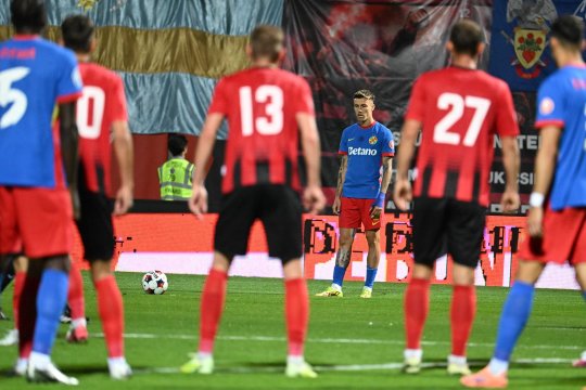 Csikszereda - FCSB 0-2, pe iAMsport.ro. Octavian Popescu, cel mai activ om al reprizei secunde
